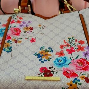 Small tote Steve madden